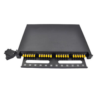 Qualität  Black ODF Patch Panel Simplex 24F 24 Port ST Fiber Patch Panel Face Plate 6 Slot Fabrik