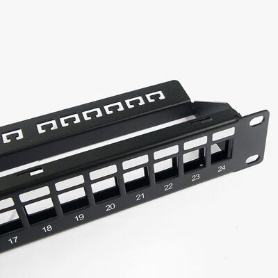 Leeres Netz-Schalttafel-Unshielded Schalttafel RJ45 24 Port-1U