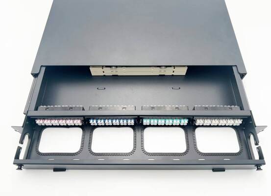 1U Cores MTP MPO -LC Patch Panel ODF Gehäuse Schiebetyp für 4 Kassetten mit Kabelmanagement